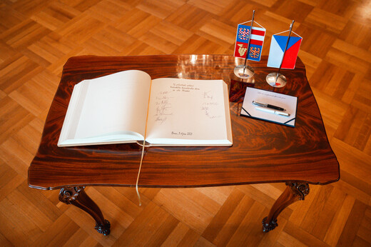 IMG00310.jpg